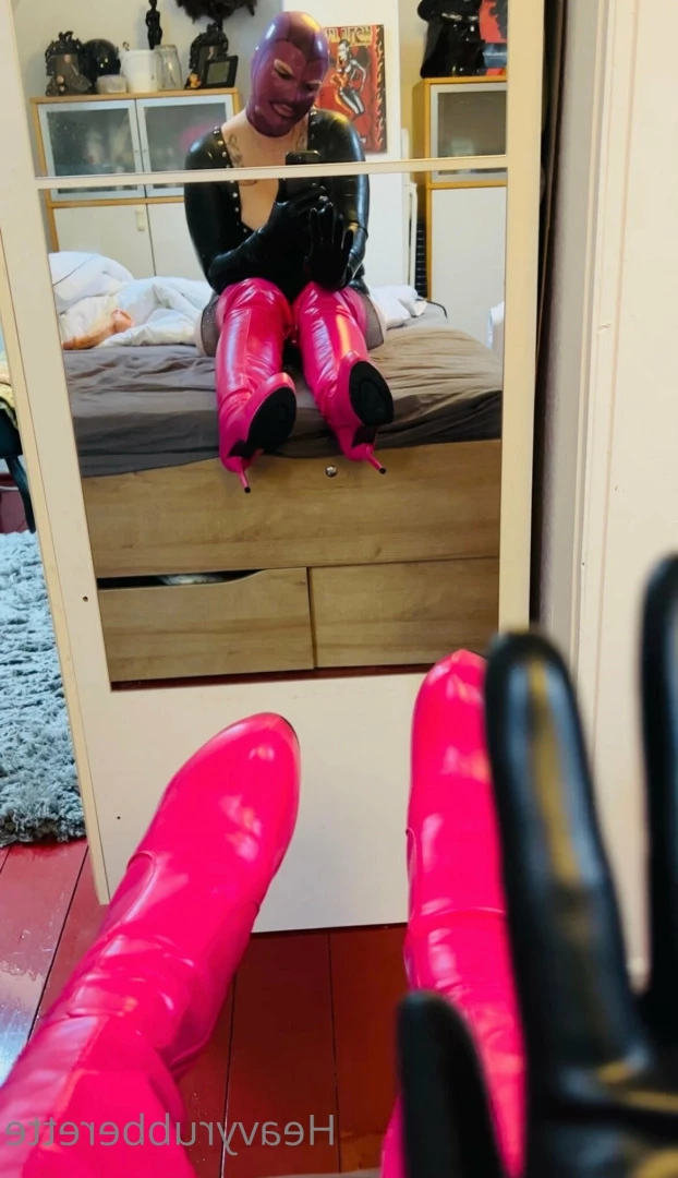 heavyrubberette Onlyfans leaked photo 9802649 on Hotleaks.tv
