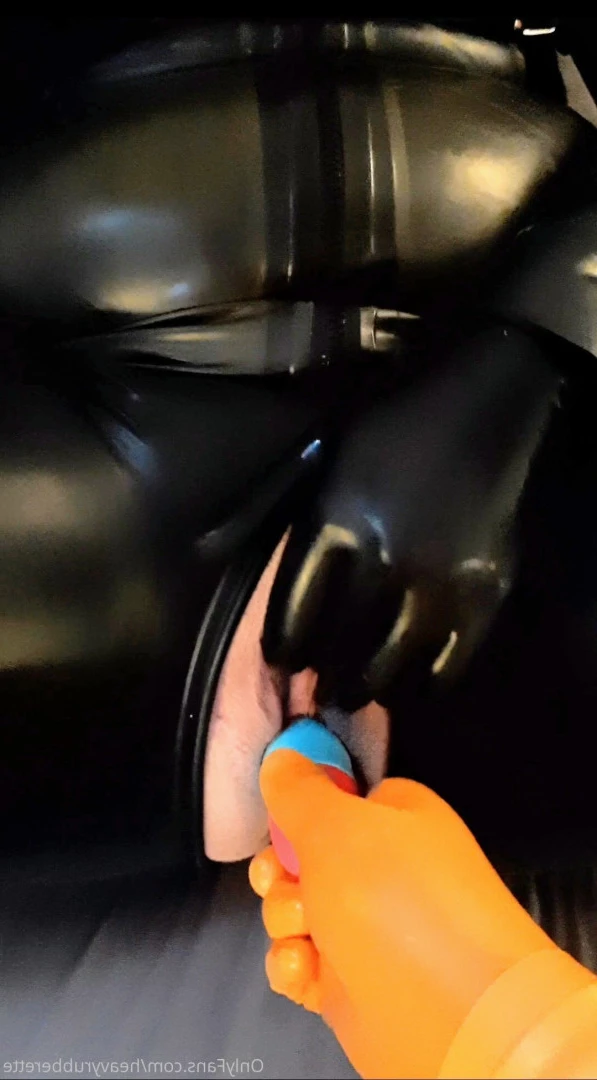 heavyrubberette Onlyfans leaked photo 9803664 on Hotleaks.tv