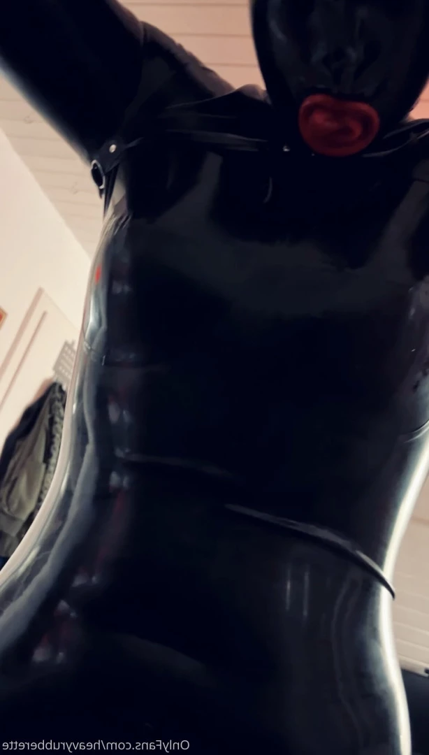 heavyrubberette Onlyfans leaked photo 9805282 on Hotleaks.tv