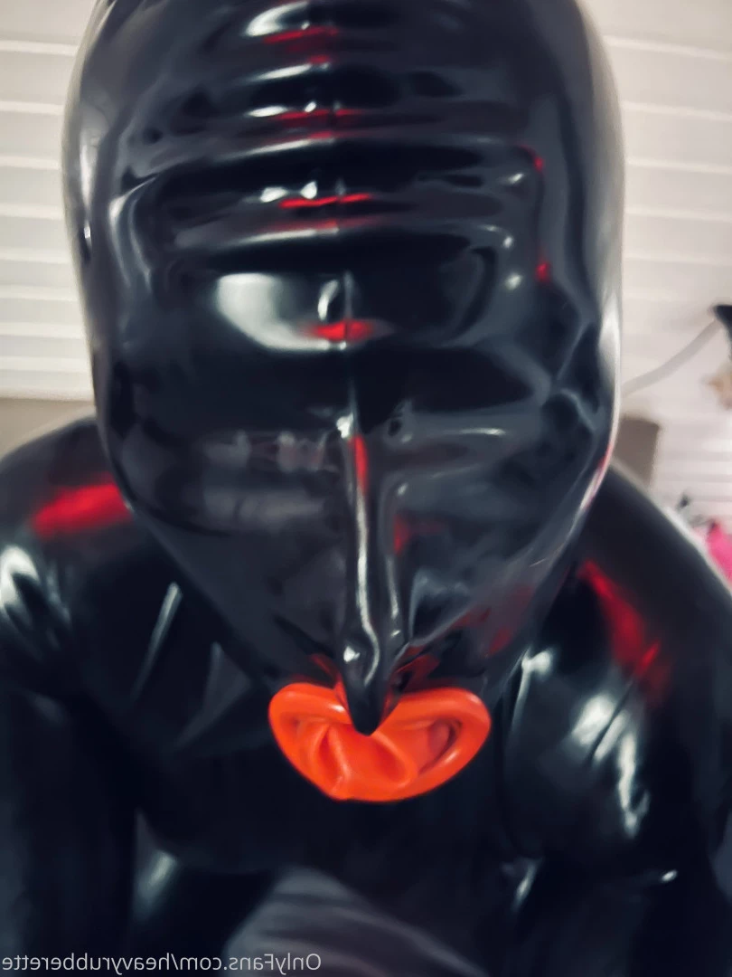 heavyrubberette Onlyfans leaked photo 9806625 on Hotleaks.tv
