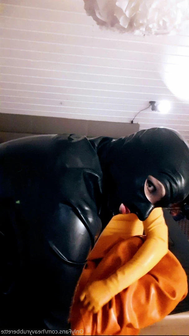 heavyrubberette Onlyfans leaked photo 9806872 on Hotleaks.tv