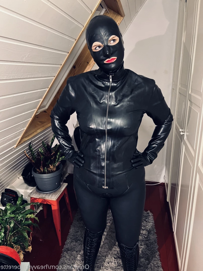 heavyrubberette Onlyfans leaked photo 9807249 on Hotleaks.tv