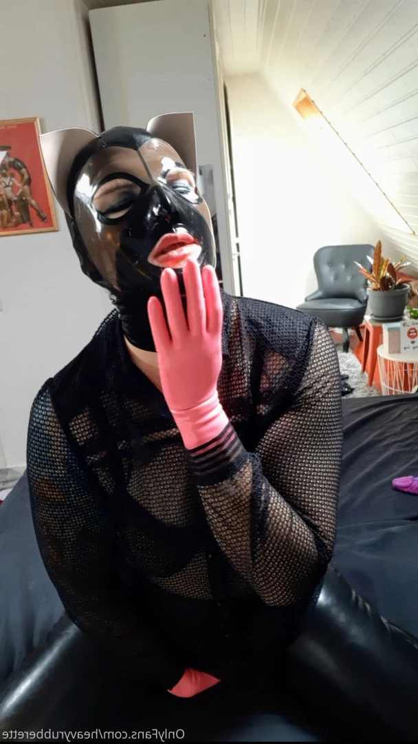 heavyrubberette Onlyfans leaked photo 9807391 on Hotleaks.tv