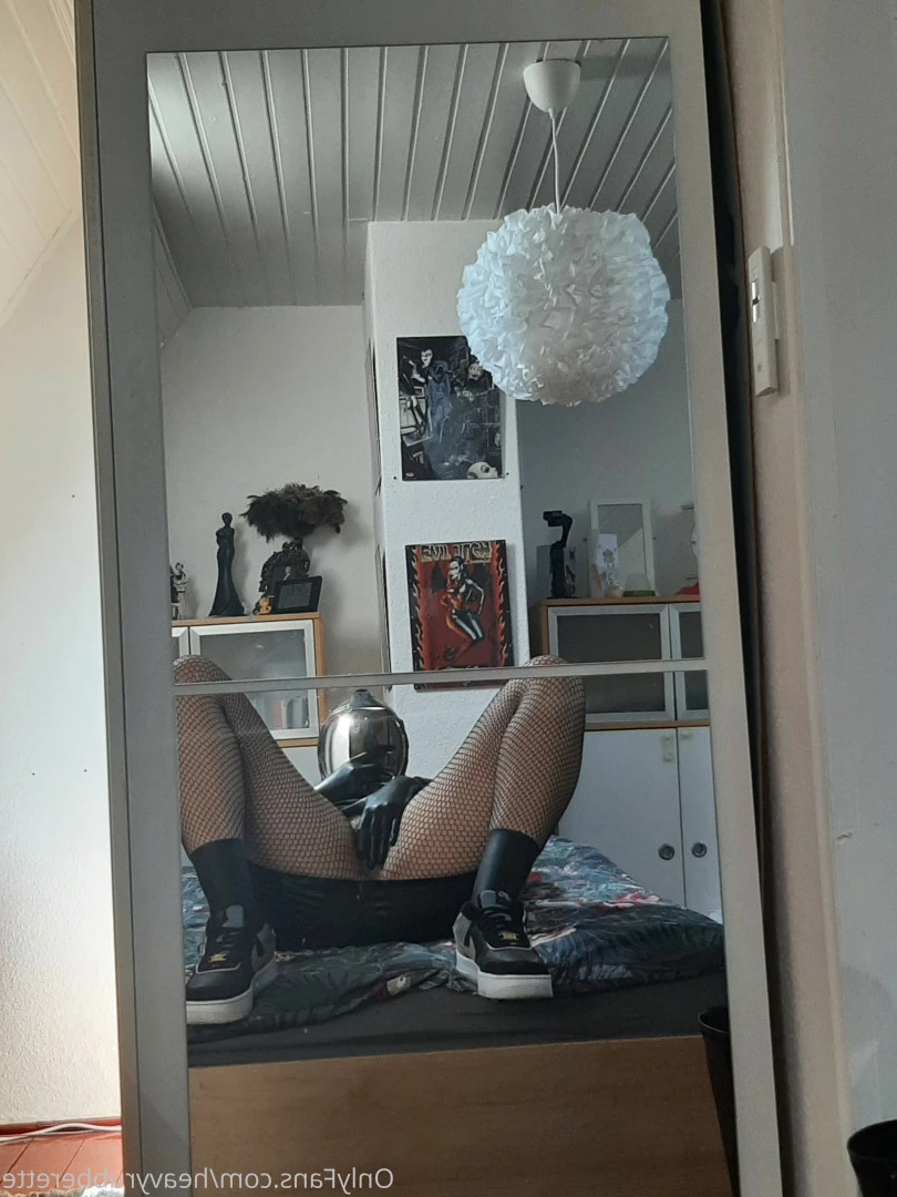 heavyrubberette Onlyfans leaked photo 9808214 on Hotleaks.tv