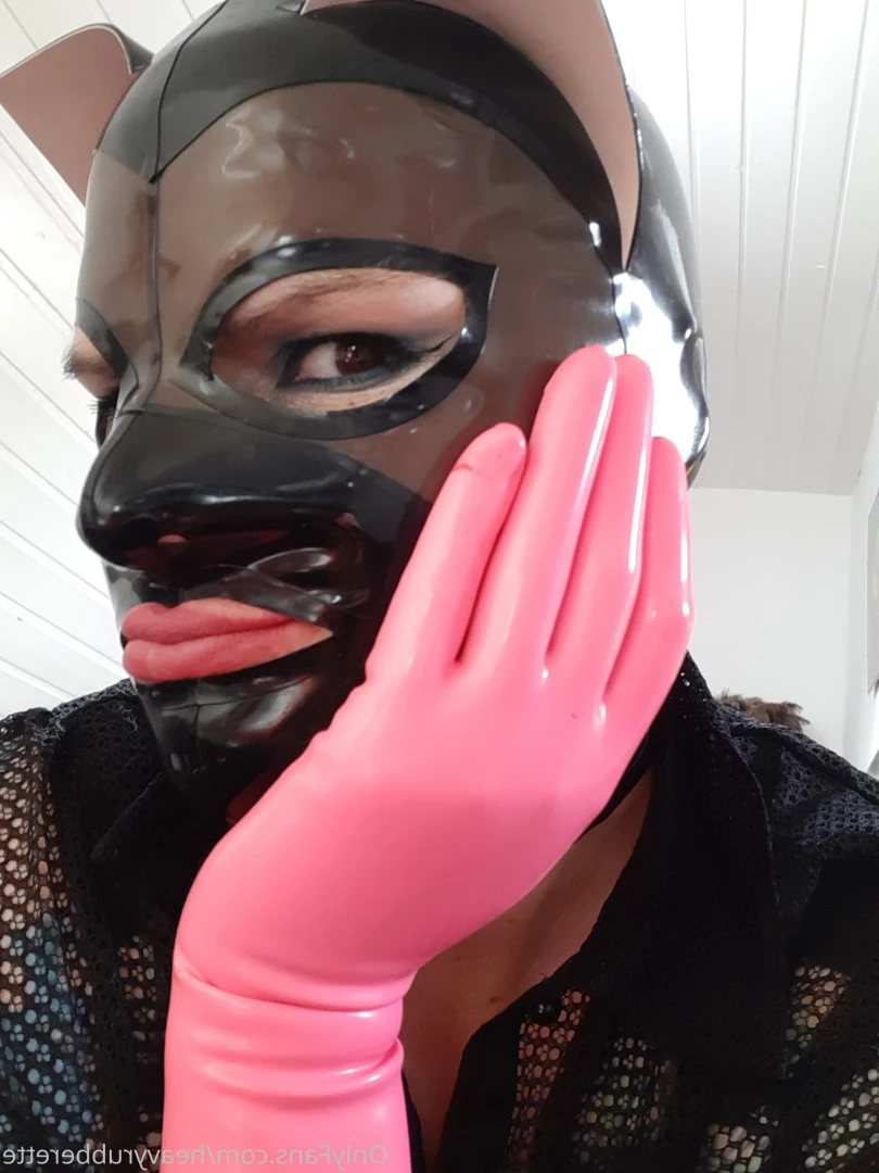 heavyrubberette Onlyfans leaked photo 9808395 on Hotleaks.tv