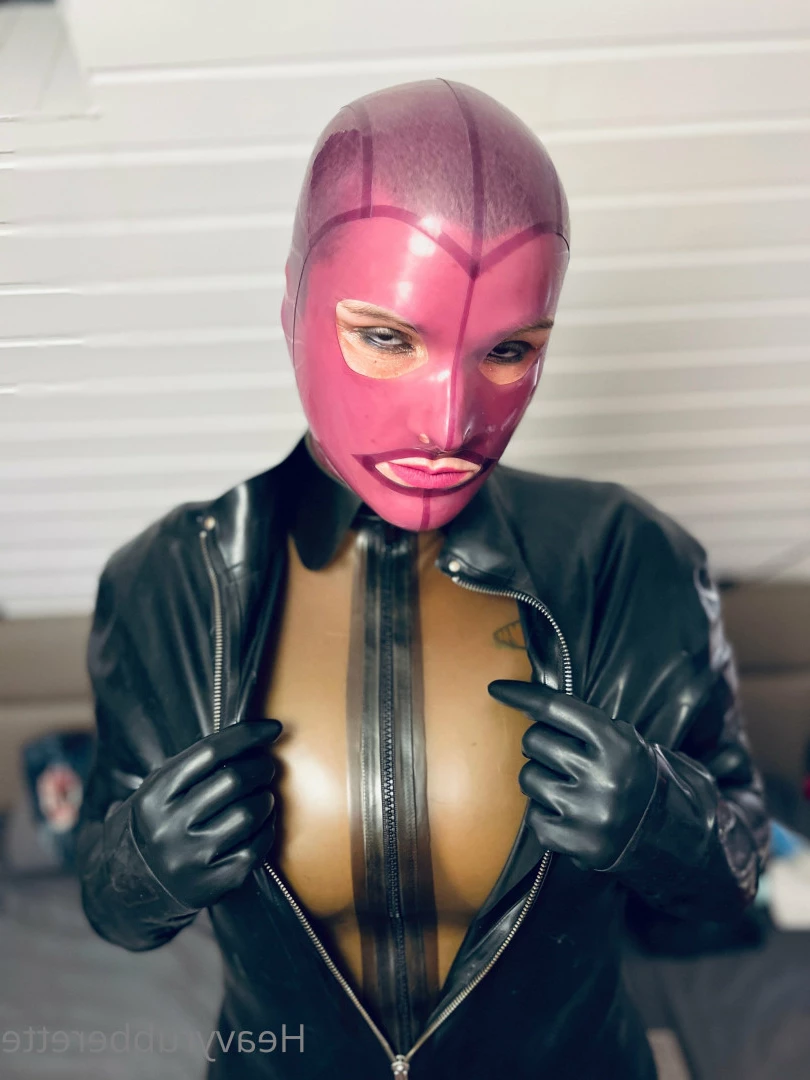 heavyrubberette Onlyfans leaked photo 9809211 on Hotleaks.tv