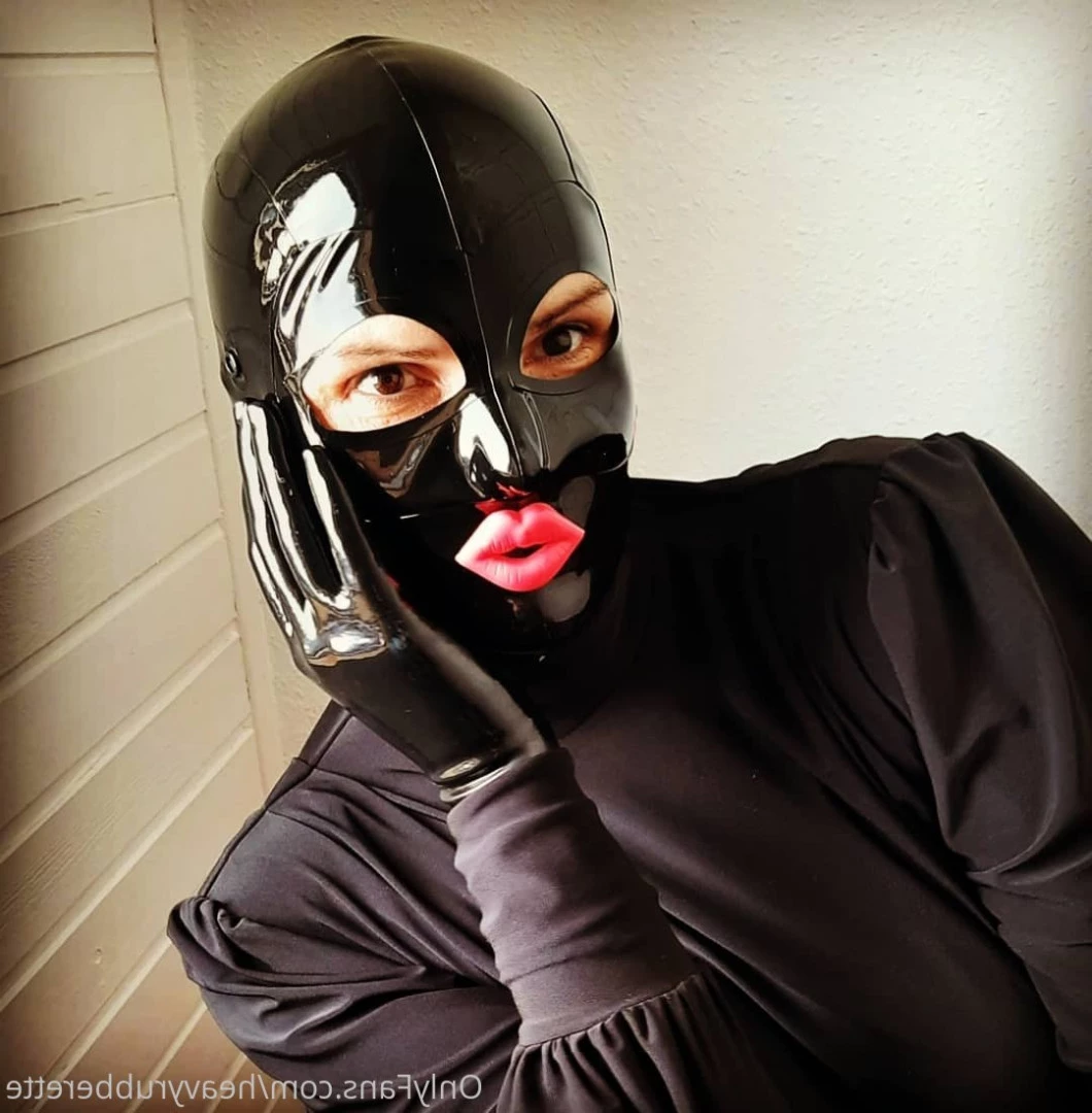 heavyrubberette Onlyfans leaked photo 9809592 on Hotleaks.tv