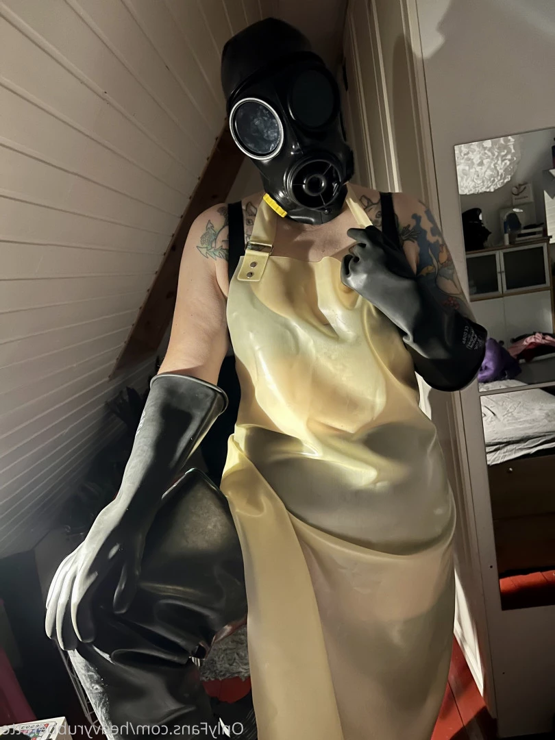 heavyrubberette Onlyfans leaked photo 9810009 on Hotleaks.tv