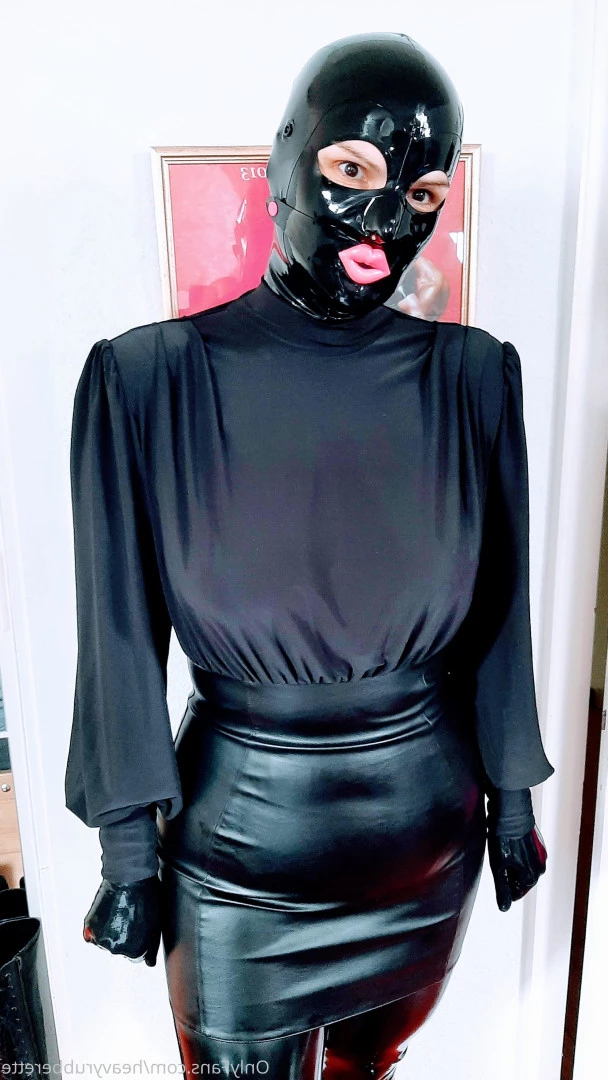 heavyrubberette Onlyfans leaked photo 9810534 on Hotleaks.tv