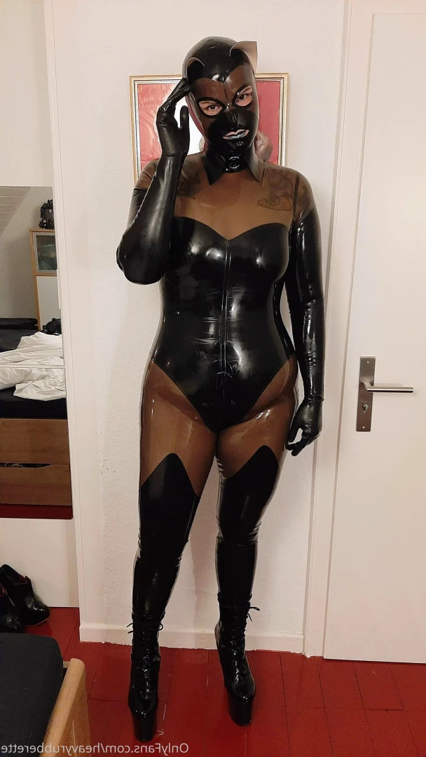 heavyrubberette Onlyfans leaked photo 9810834 on Hotleaks.tv