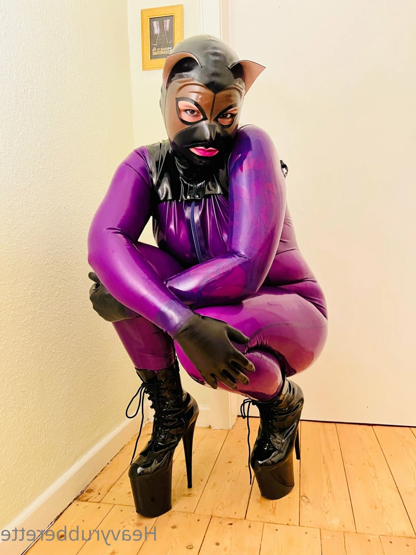 heavyrubberette Onlyfans leaked photo 9813795 on Hotleaks.tv