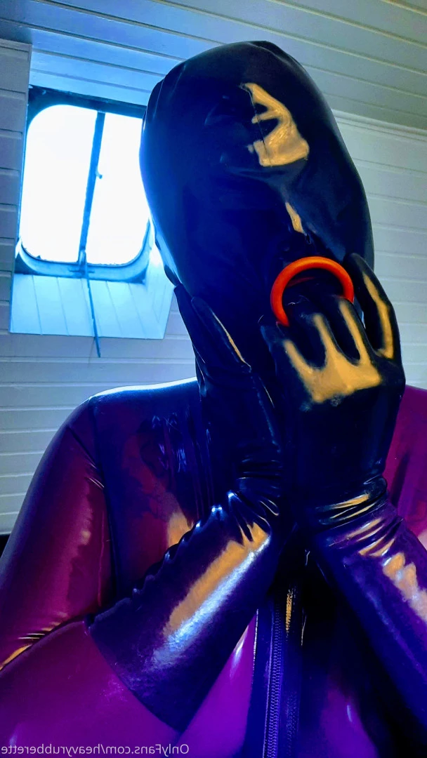 heavyrubberette Onlyfans leaked photo 9814880 on Hotleaks.tv