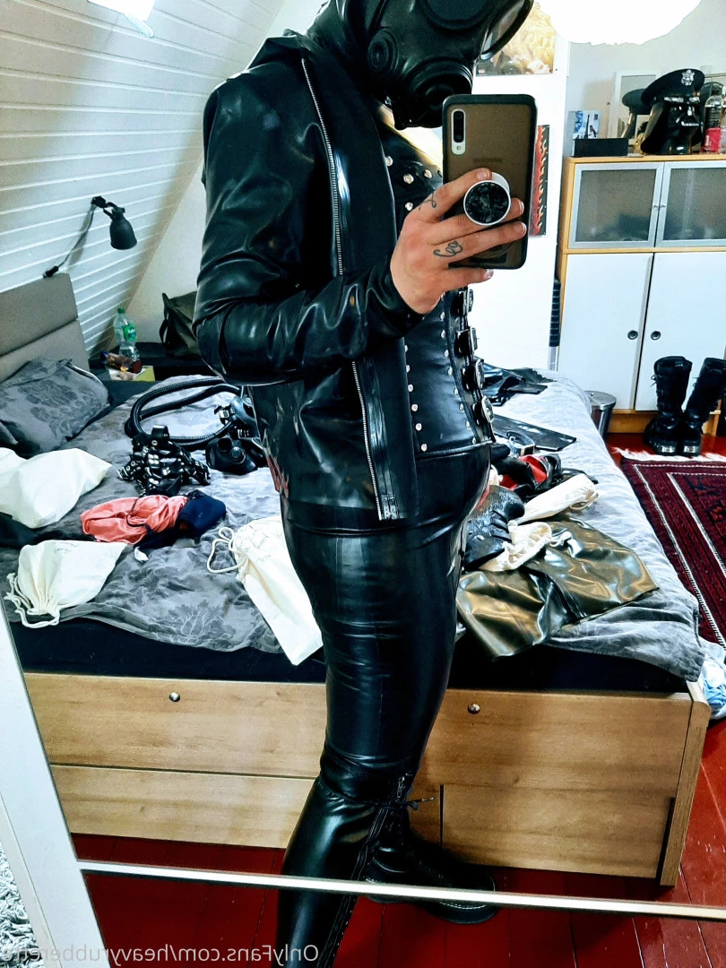 heavyrubberette Onlyfans leaked photo 9815042 on Hotleaks.tv