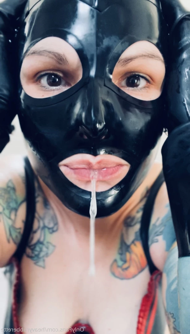heavyrubberette Onlyfans leaked photo 9815645 on Hotleaks.tv