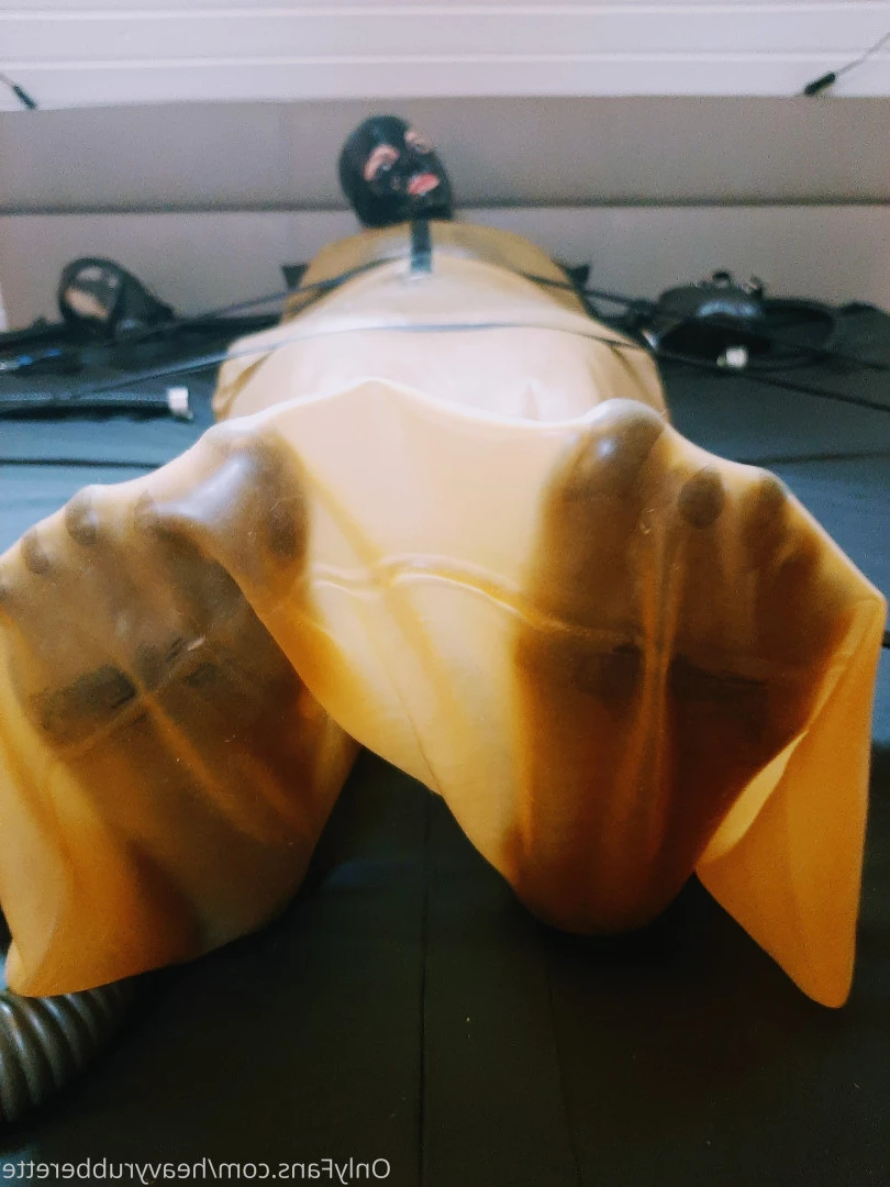 heavyrubberette Onlyfans leaked photo 9815943 on Hotleaks.tv