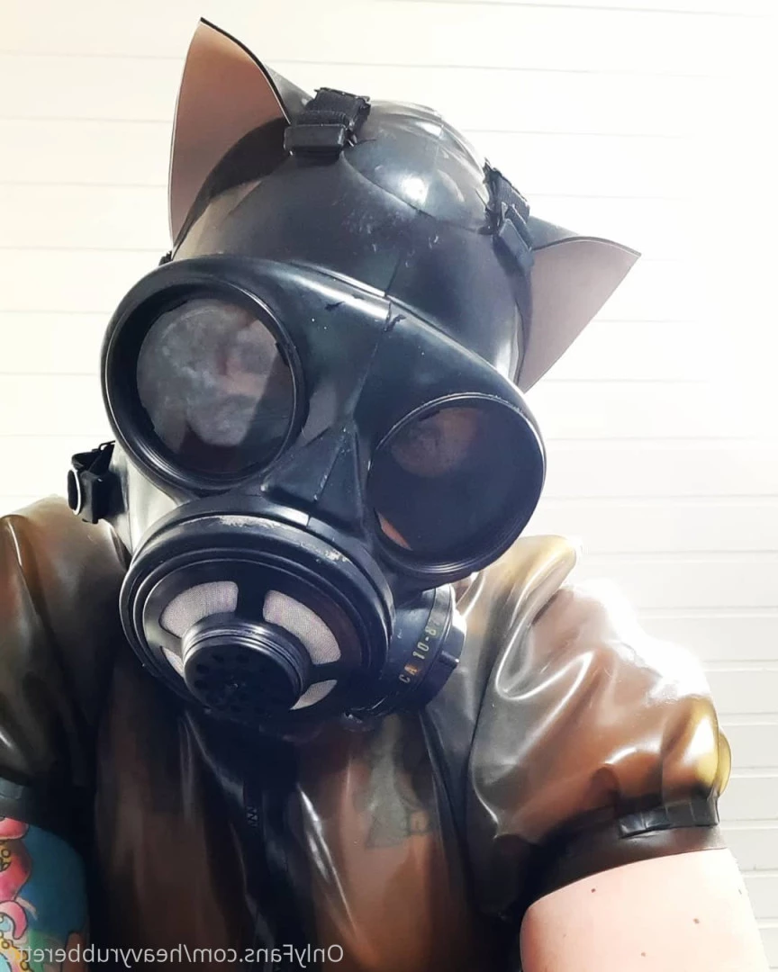 heavyrubberette Onlyfans leaked photo 9816293 on Hotleaks.tv