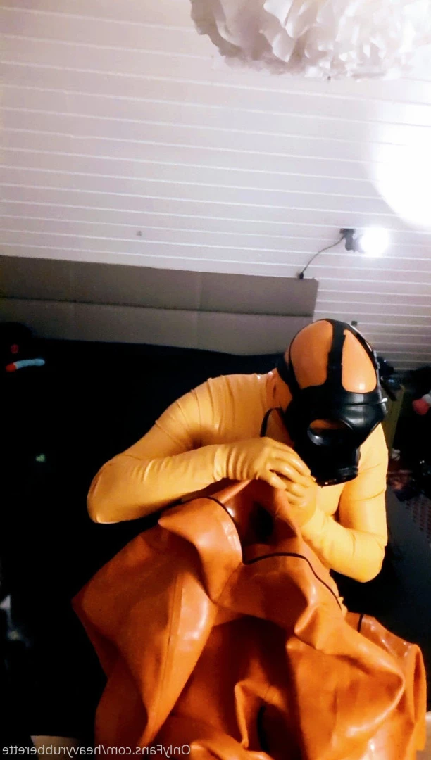 heavyrubberette Onlyfans leaked photo 9816800 on Hotleaks.tv