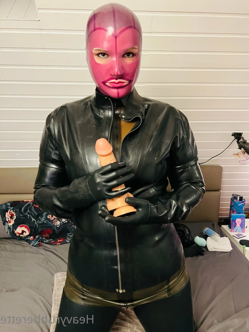 heavyrubberette Onlyfans leaked photo 9817726 on Hotleaks.tv
