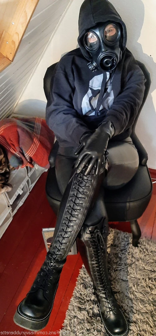 heavyrubberette Onlyfans leaked photo 9818045 on Hotleaks.tv