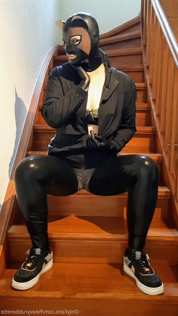 heavyrubberette Onlyfans leaked photo 9818382 on Hotleaks.tv