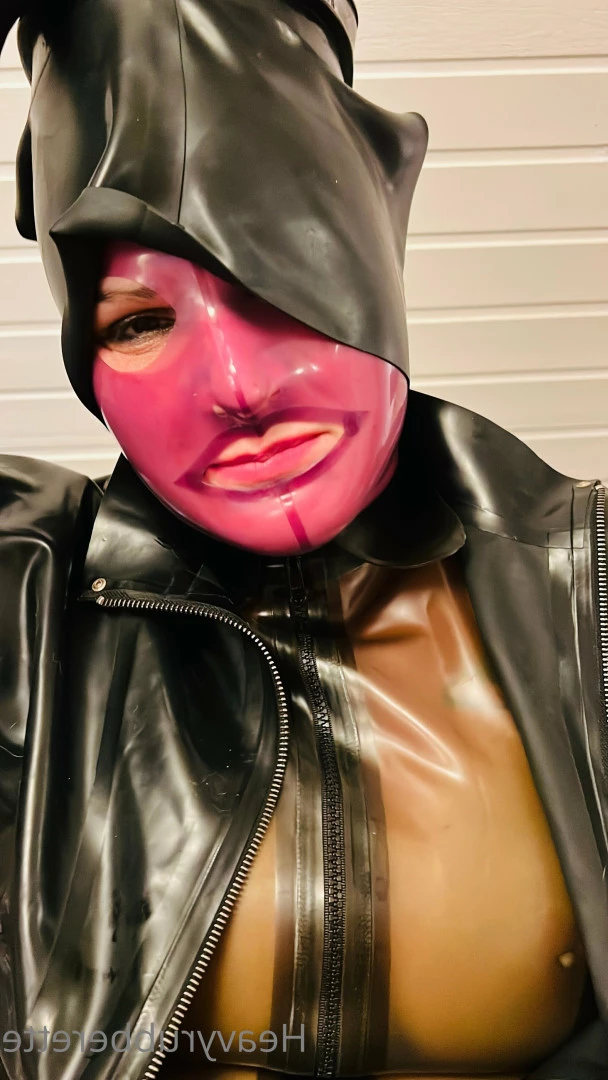 heavyrubberette Onlyfans leaked photo 9818584 on Hotleaks.tv