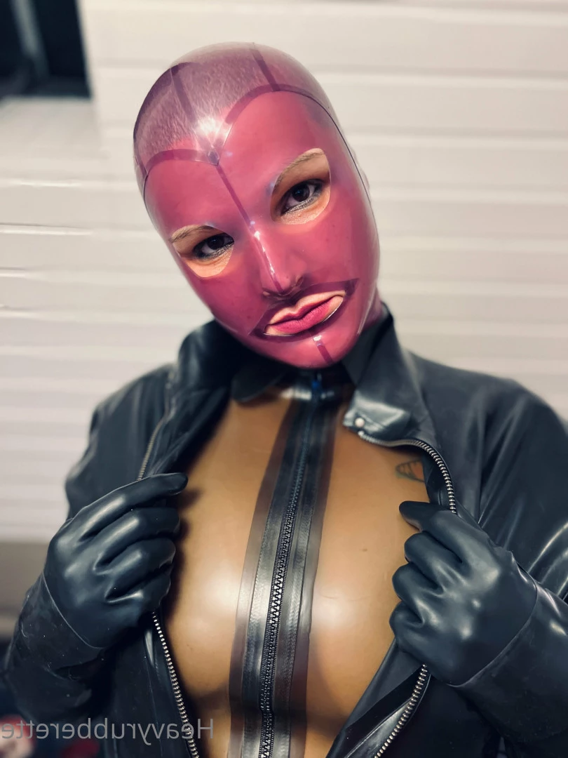 heavyrubberette Onlyfans leaked photo 9818804 on Hotleaks.tv