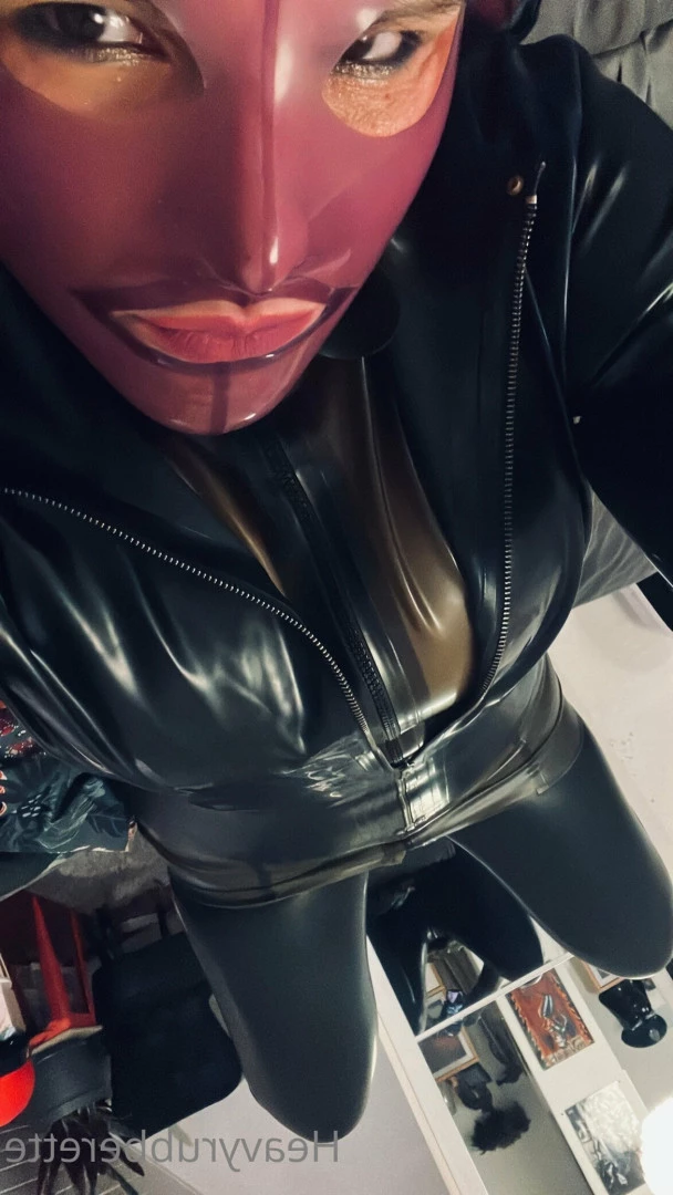 heavyrubberette Onlyfans leaked photo 9818887 on Hotleaks.tv