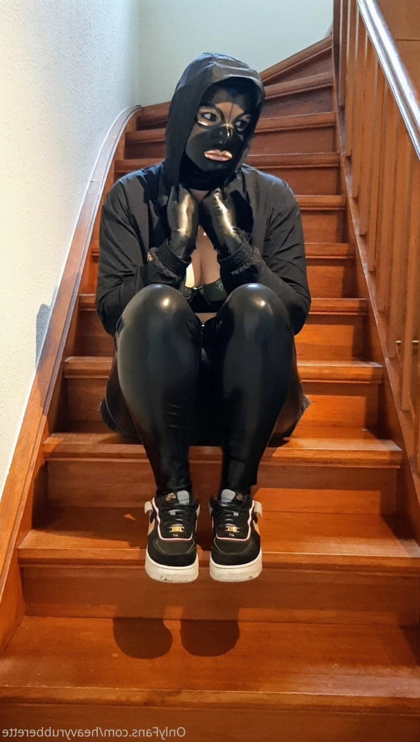 heavyrubberette Onlyfans leaked photo 9819101 on Hotleaks.tv