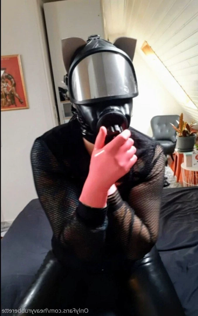heavyrubberette Onlyfans leaked photo 9819282 on Hotleaks.tv