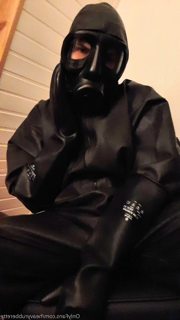 heavyrubberette Onlyfans leaked photo 9819483 on Hotleaks.tv