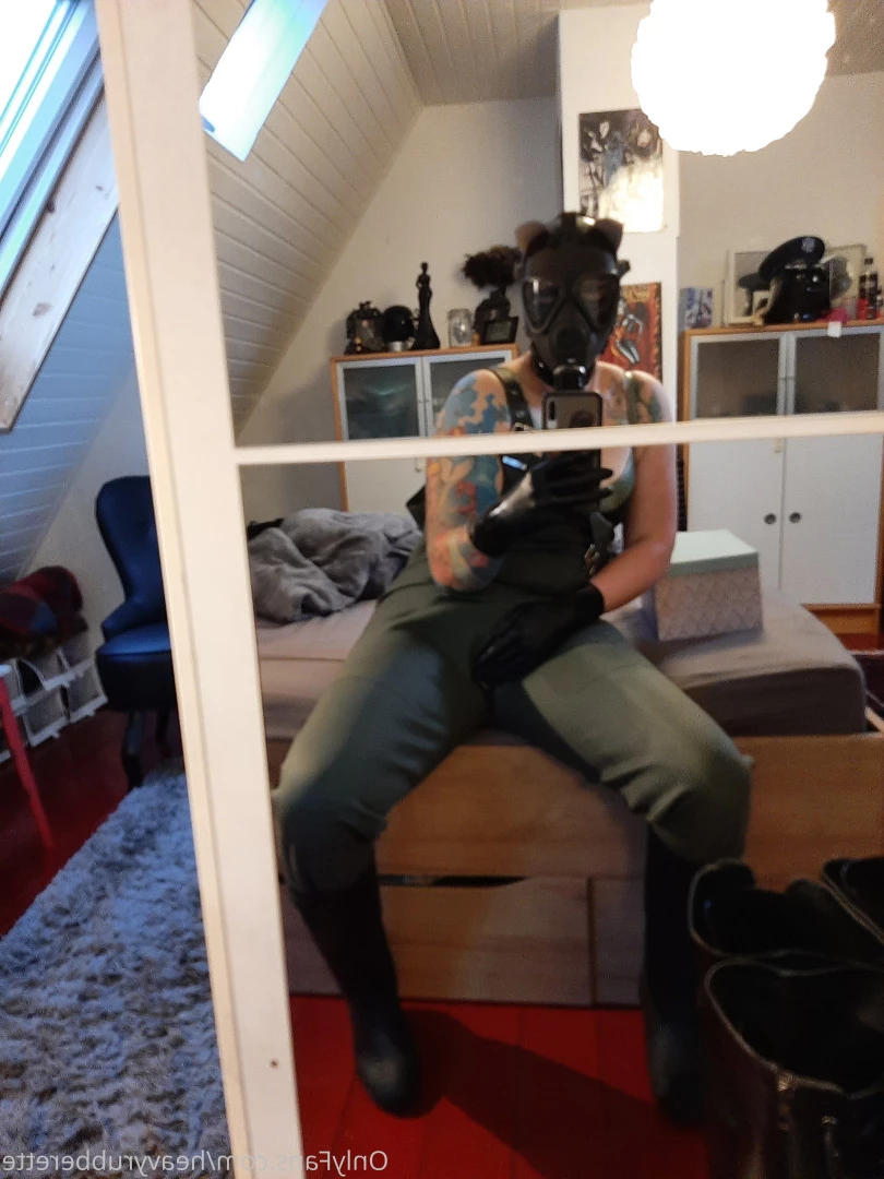 heavyrubberette Onlyfans leaked photo 9819780 on Hotleaks.tv