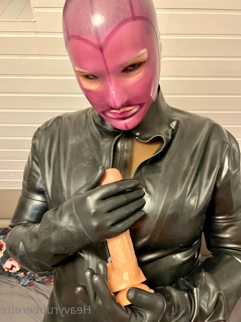heavyrubberette Onlyfans leaked photo 9820192 on Hotleaks.tv