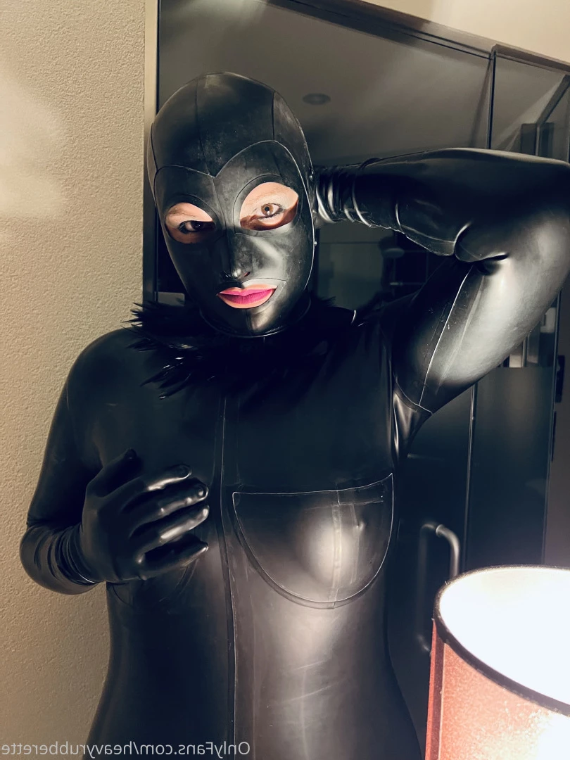 heavyrubberette Onlyfans leaked photo 9821752 on Hotleaks.tv