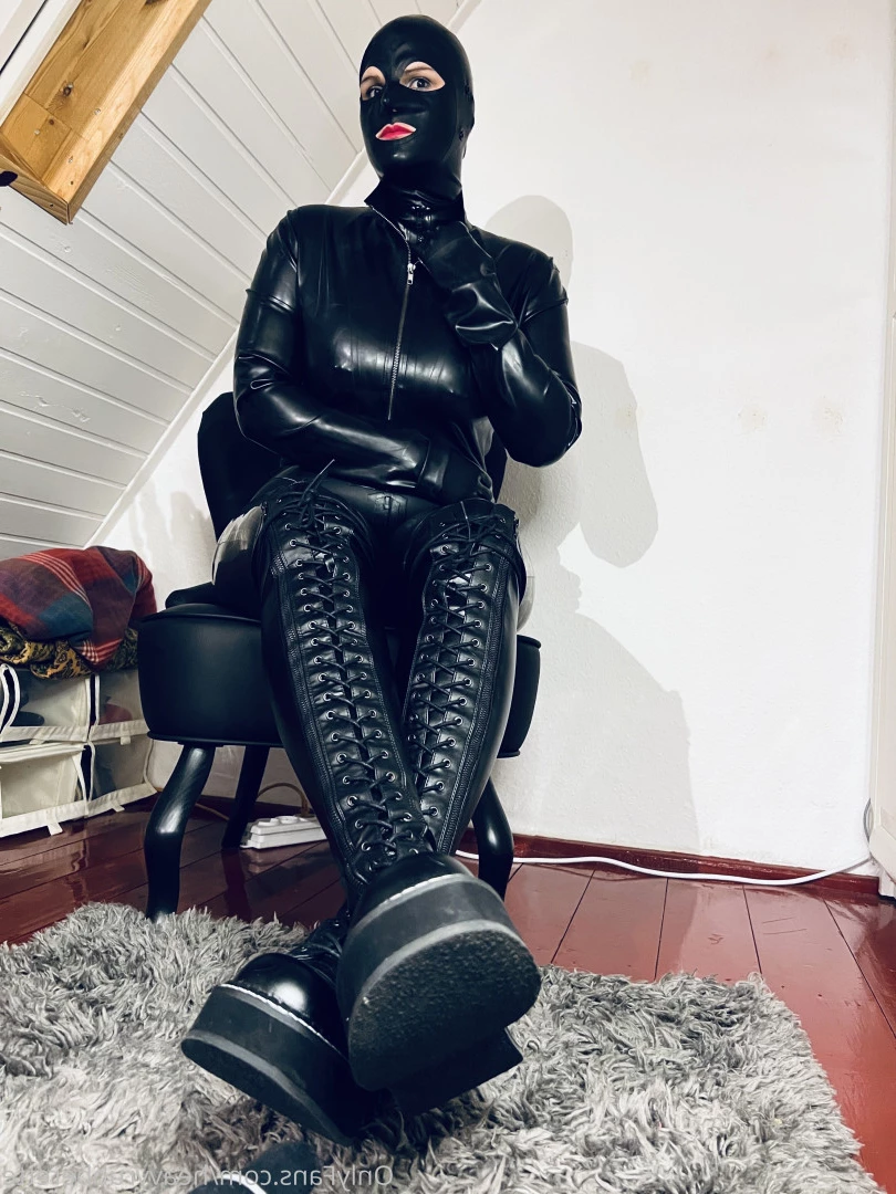 heavyrubberette Onlyfans leaked photo 9822726 on Hotleaks.tv