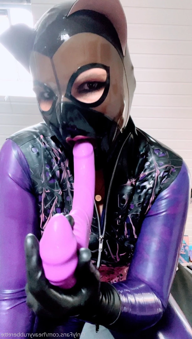 heavyrubberette Onlyfans leaked photo 9822749 on Hotleaks.tv