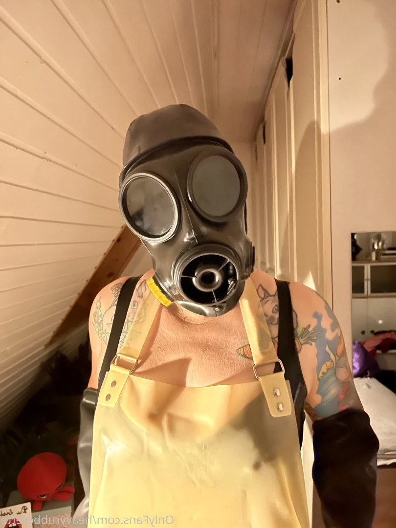 heavyrubberette Onlyfans leaked photo 9823156 on Hotleaks.tv