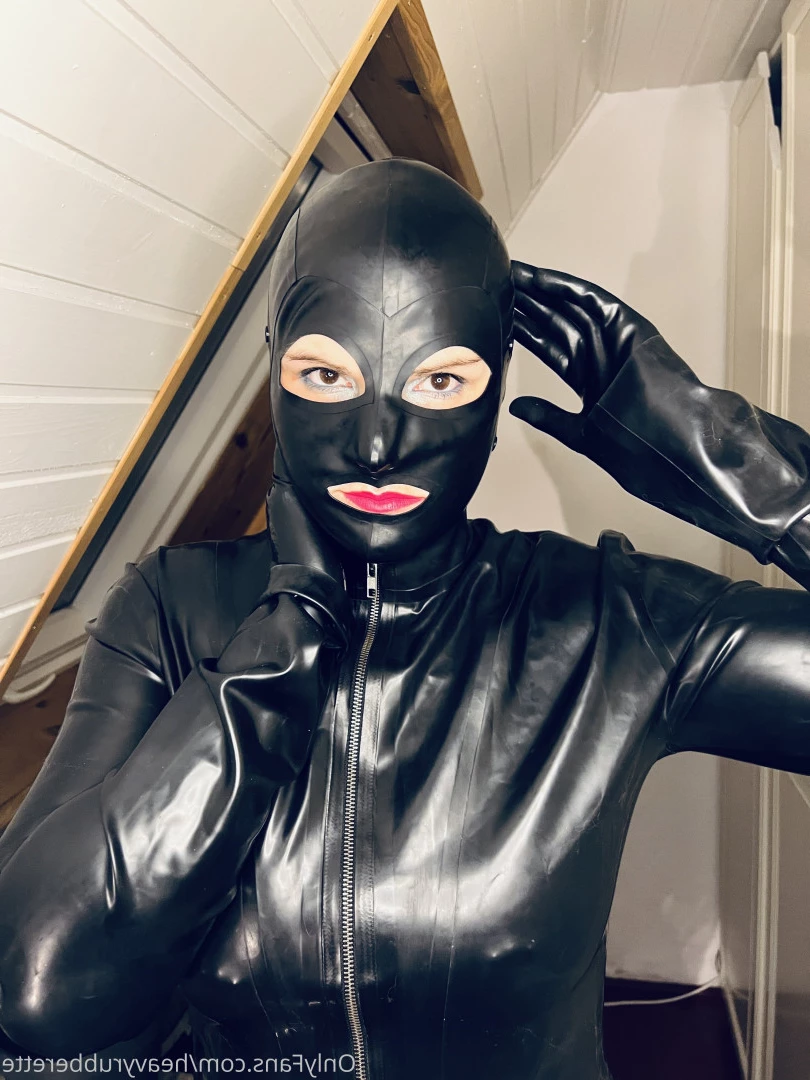 heavyrubberette Onlyfans leaked photo 9823618 on Hotleaks.tv