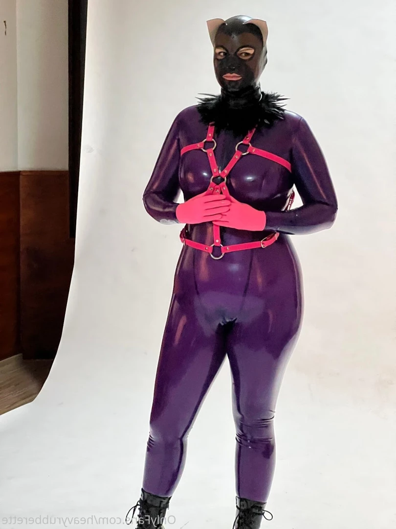 heavyrubberette Onlyfans leaked photo 9824939 on Hotleaks.tv