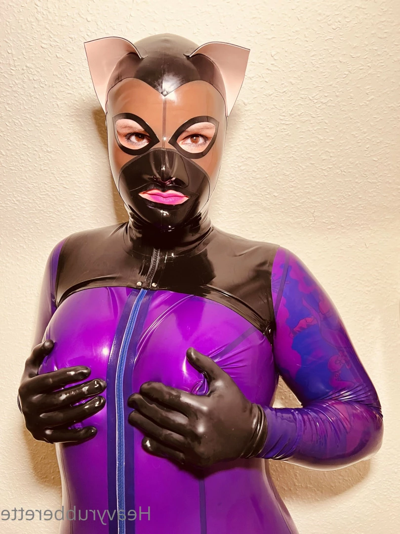 heavyrubberette Onlyfans leaked photo 9825179 on Hotleaks.tv