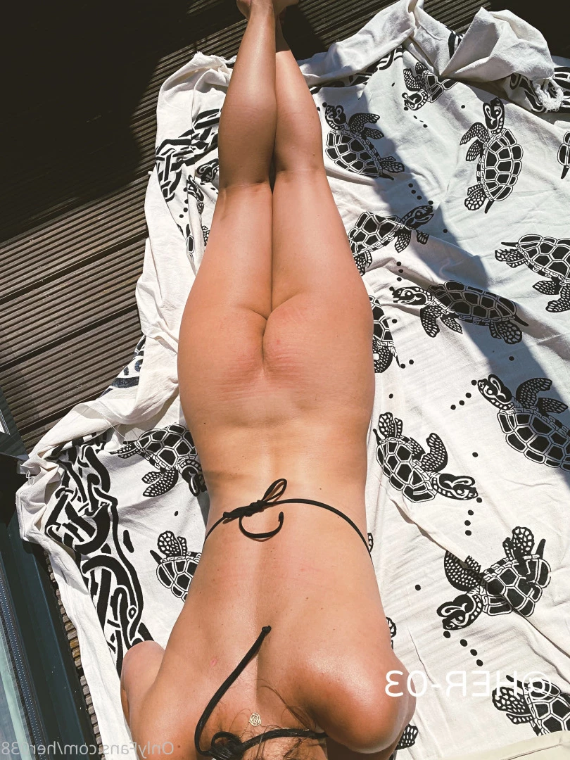 her-03 [ her038 ] Onlyfans leaked photo 9449608 on Hotleaks.tv