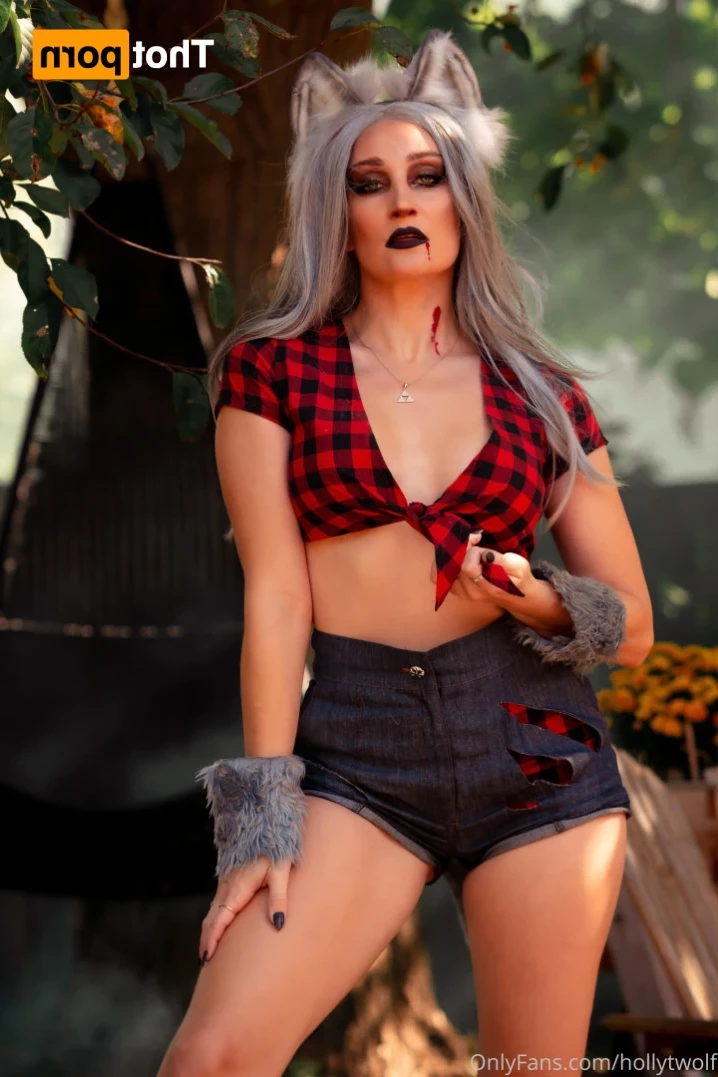 Holly Wolf [ hollytwolf ] Onlyfans leaked photo 12570659 on Hotleaks.tv