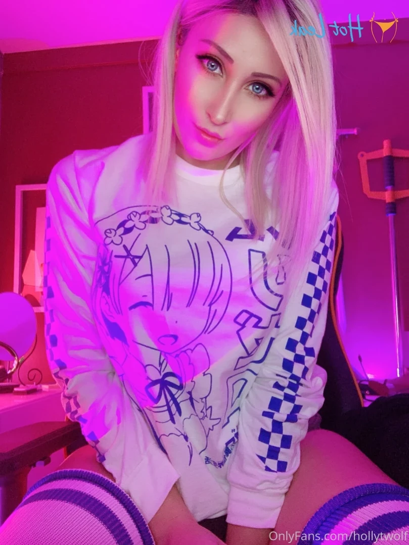 Holly Wolf [ hollytwolf ] Onlyfans leaked photo 13861434 on Hotleaks.tv