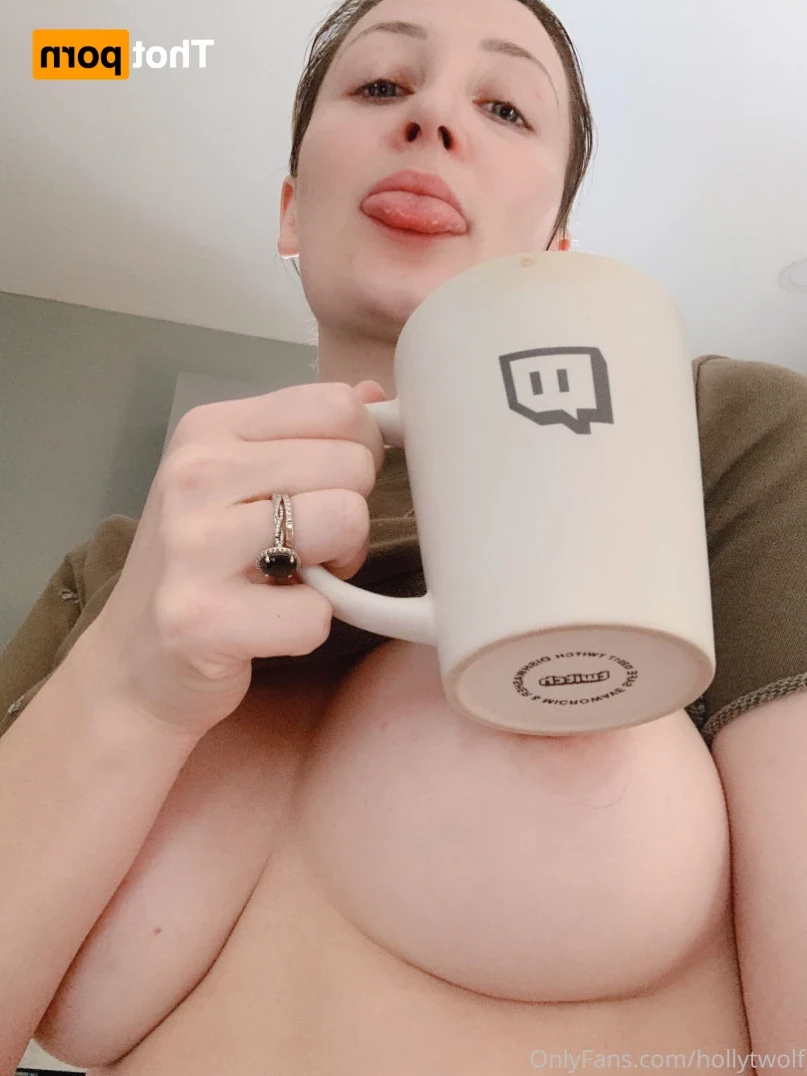 Holly Wolf [ hollytwolf ] Onlyfans leaked photo 14507823 on Hotleaks.tv