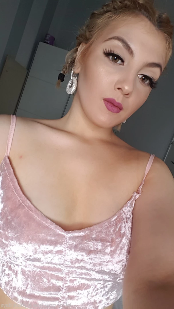 Yo baby💓😍💓 [ hoot_andreeaxxx ] Onlyfans leaked photo 7900883 on Hotleaks.tv