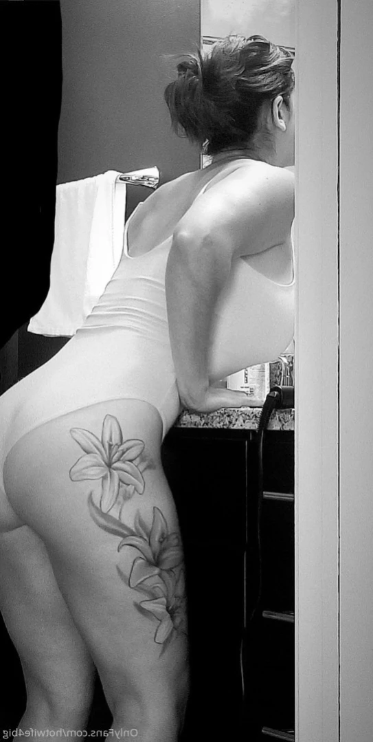hotwife4big Onlyfans leaked photo 14592149 on Hotleaks.tv