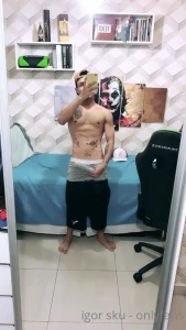 Igor Ferguson [ igorsku ] Onlyfans leaked video 8208474 on Hotleaks.tv