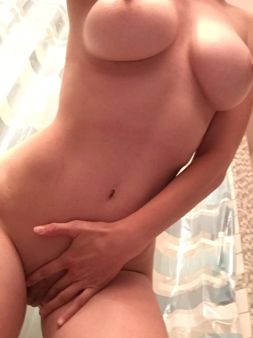 Amber Hahn [ imamberhahn ] Onlyfans leaked photo 16908742 on Hotleaks.tv