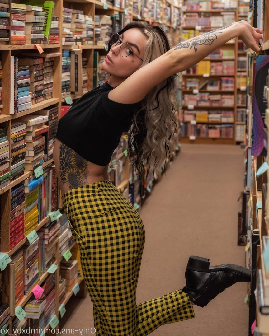♡ ari ♡ [ imbxby_xo ] Onlyfans leaked photo 9447617 on Hotleaks.tv