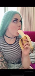 8206405