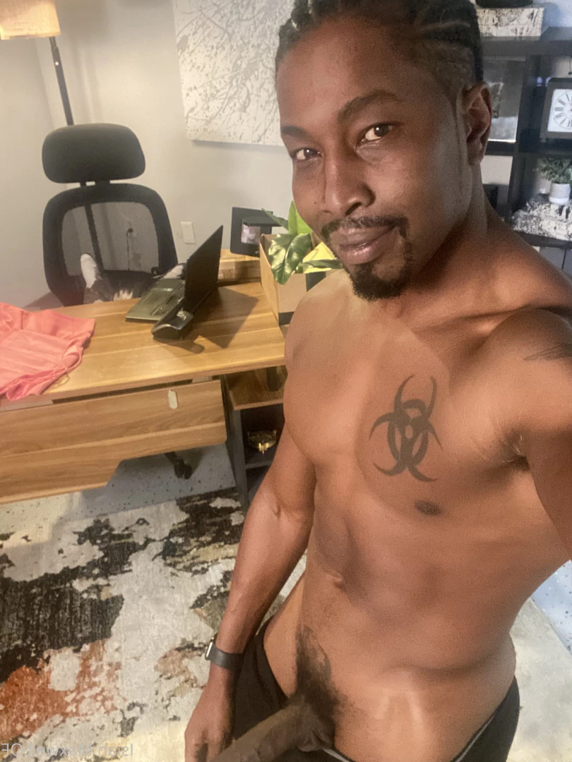 Isiah Maxwell [ isiahmaxwell ] Onlyfans leaked photo 7913250 on Hotleaks.tv